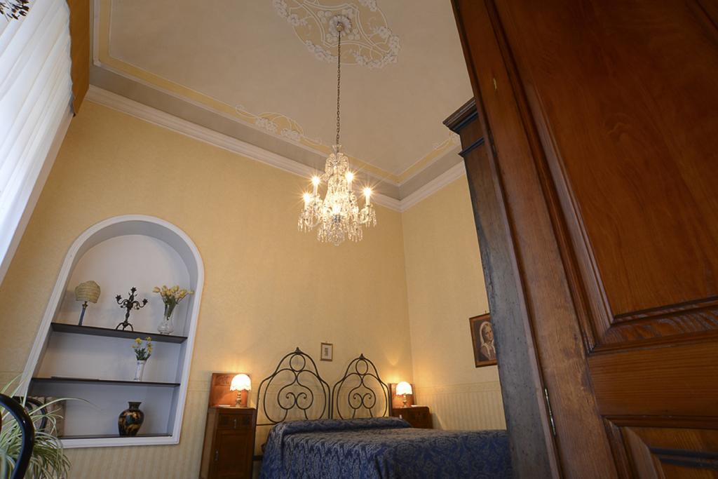 Suites In Sicily Acireale Bagian luar foto